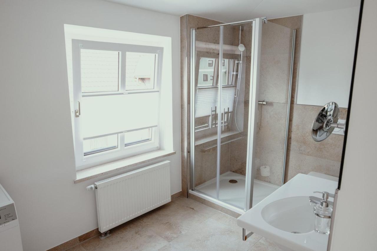 Hotel Schierlinger Braeustueberl Екстер'єр фото